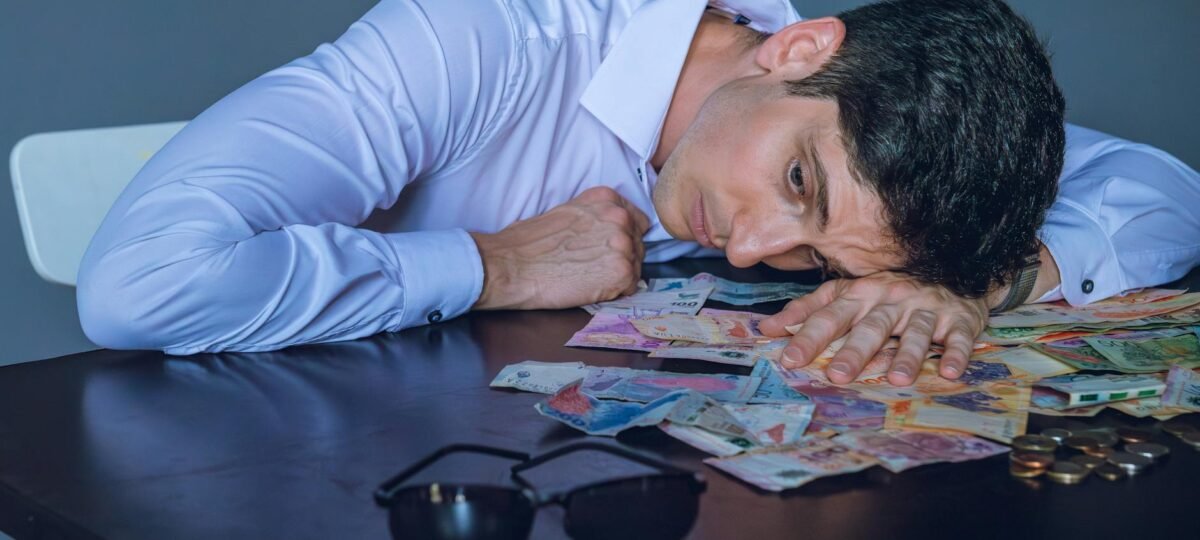 My Desperate Lie: The Price of Revenge for a Broken Heart