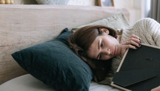 My Ex Broke My Heart, But Why Can’t I Stop Thinking About Her?