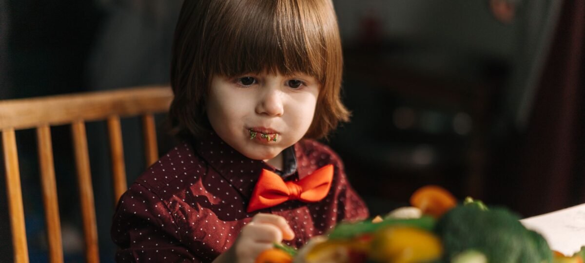 My Secret: I Let Kids Eat Free at a Family Restaurant, And I Don’t Regret It