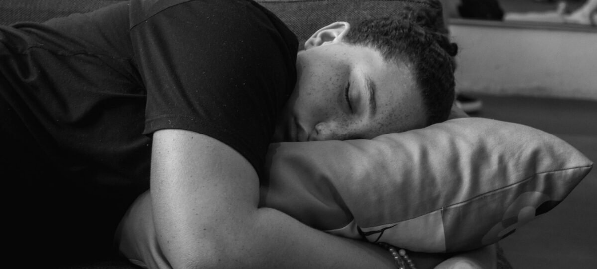 My First Sleepover Nightmare: Pretending Asleep Led To Instant Regret!