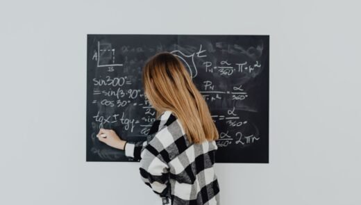 My Girlfriend’s Math Phobia Is Threatening Our Future Together
