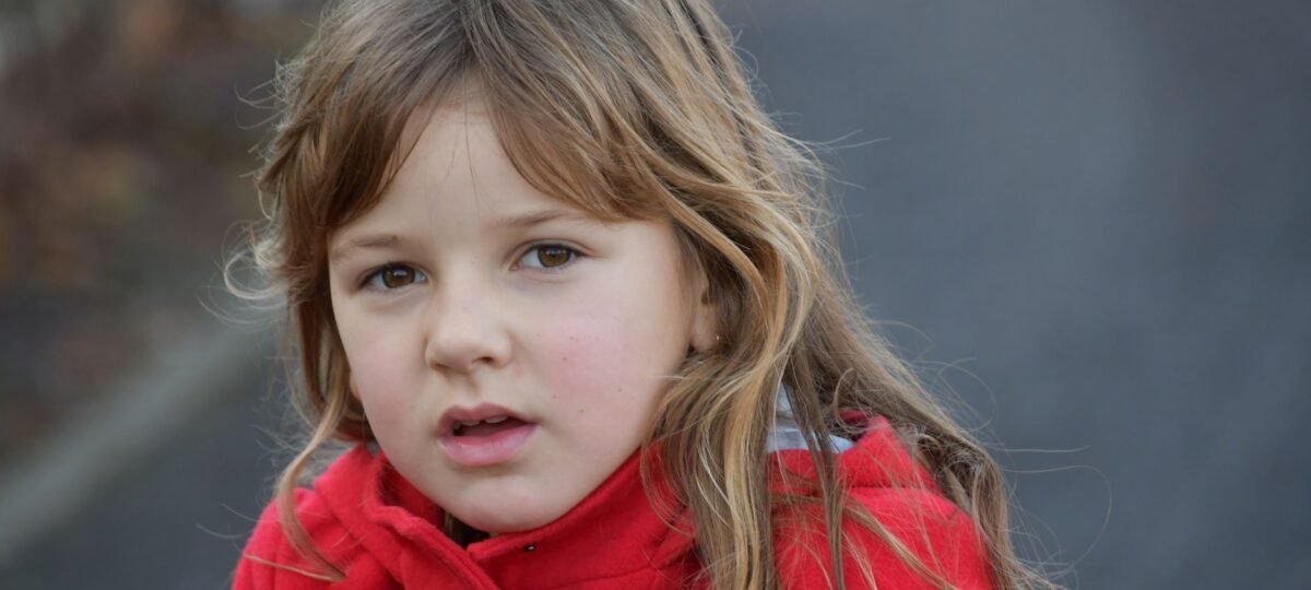 My Niece’s Used Laptop Came with Someone’s Deepest Secrets… What Would You Do?